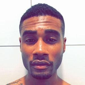 Meet your Posher, Devonte